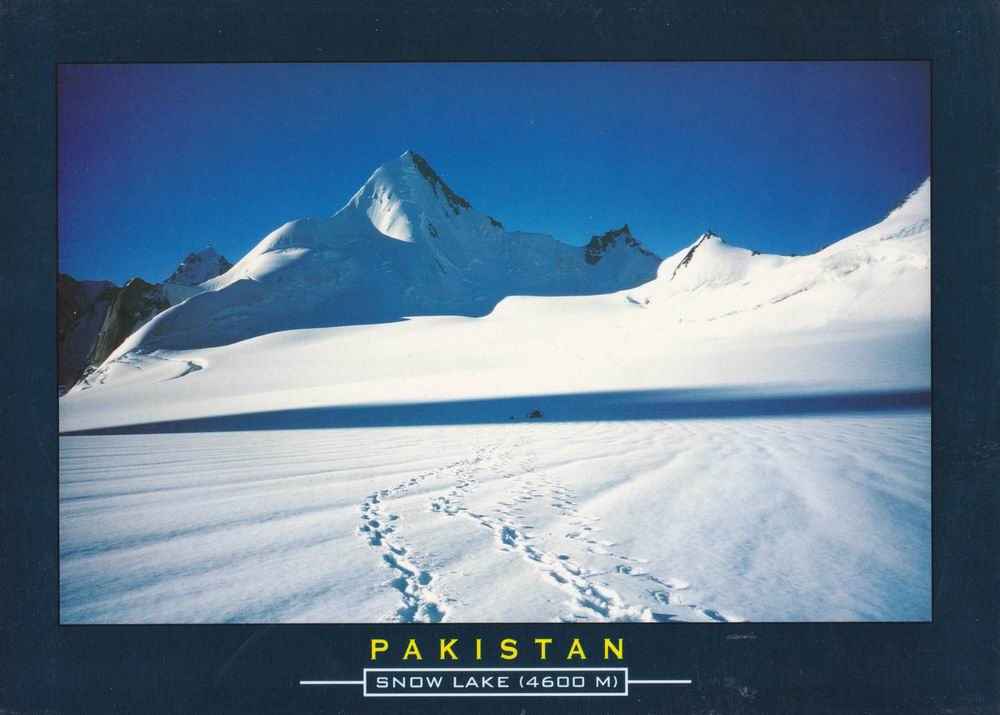 (image for) Pakistan Beautiful Postcard Satpara Lake